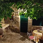 Daire House Near Split With Heated Pool Srinjine