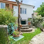 House Near Split With Heated Pool