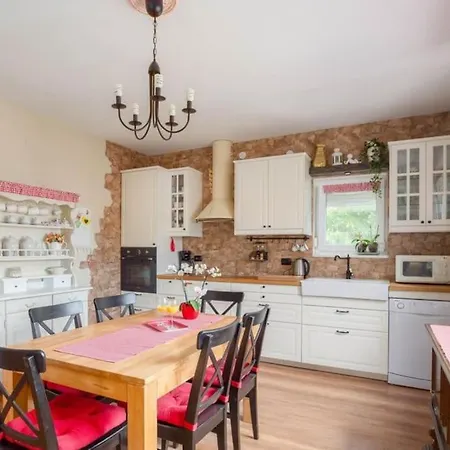 House Near Split With Heated Pool Apartment